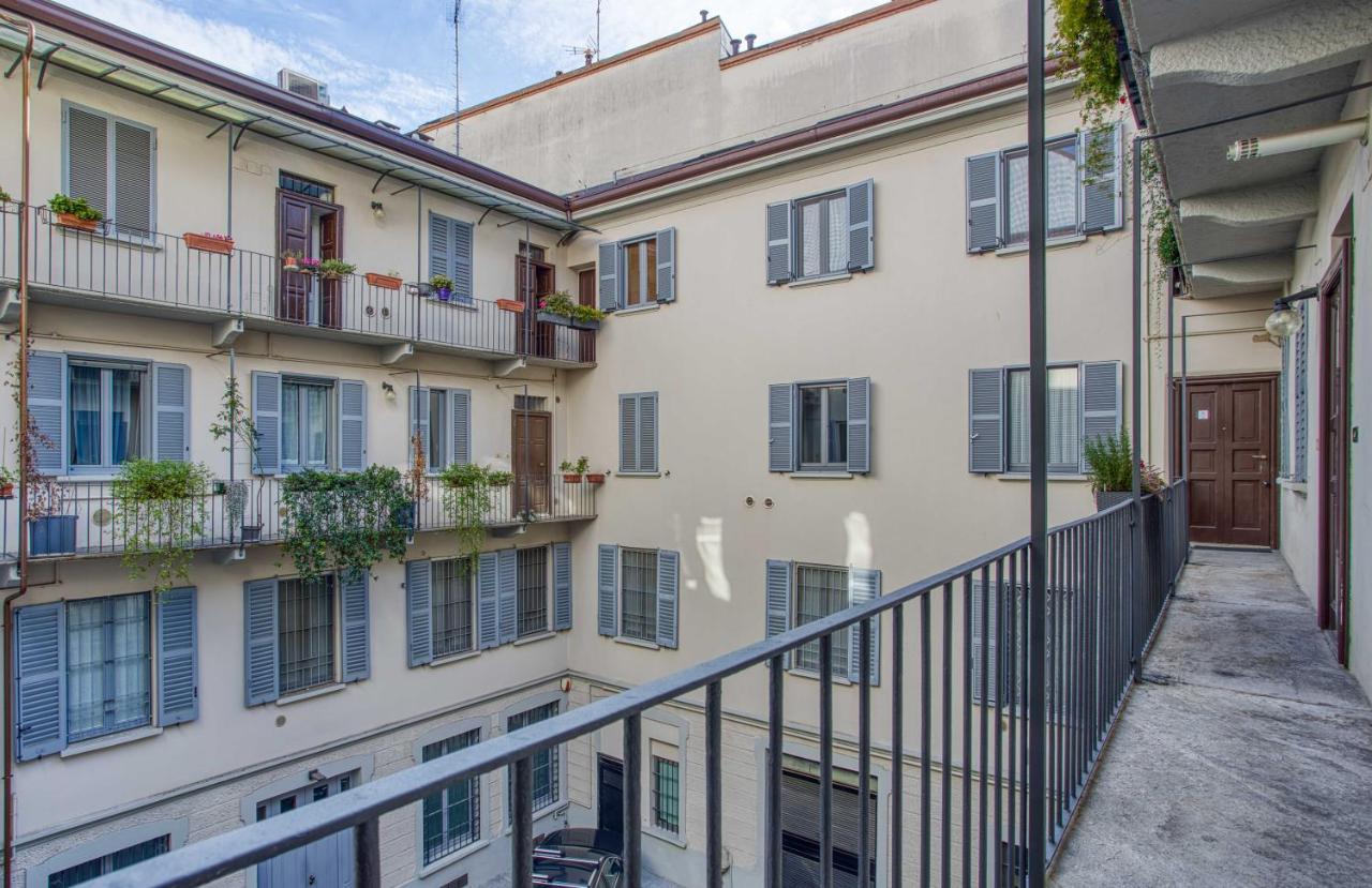 Casa Tricolore Milan Bagian luar foto